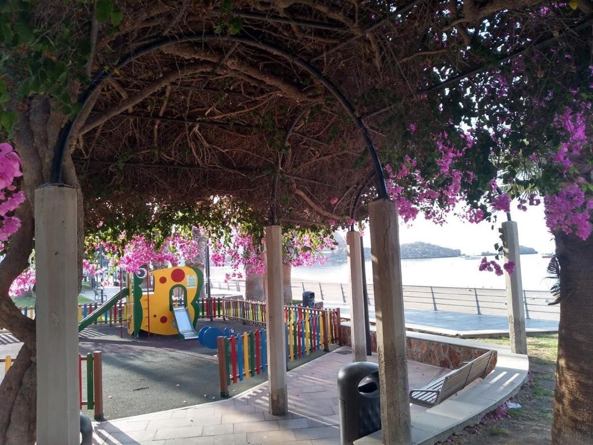 Aguilas Playa Exterior foto